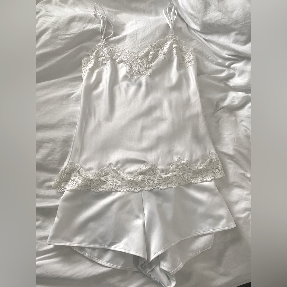Ralph lauren lace trim short pajamas set